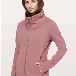 Lululemon radiant jacket size 6 Spanish rose